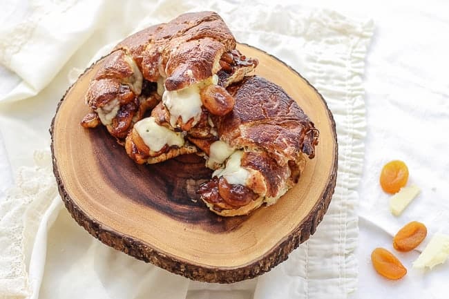 Apricot Chicken and Cheddar Croissant Sandwich-8