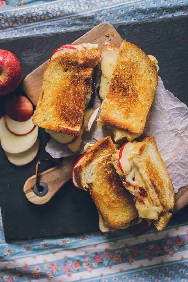 Brie Grilled Cheese with Fig Jam & Apples Honest & Tasty